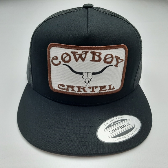 Cowboy Cartel Flat Bill Mesh Snapback Trucker Hat Cap Black Embroidered Patch - Picture 2 of 4